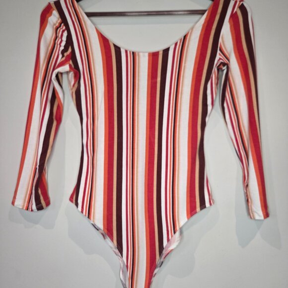 Forever 21 60s Style Bodysuit Size Medium - Picture 3 of 8